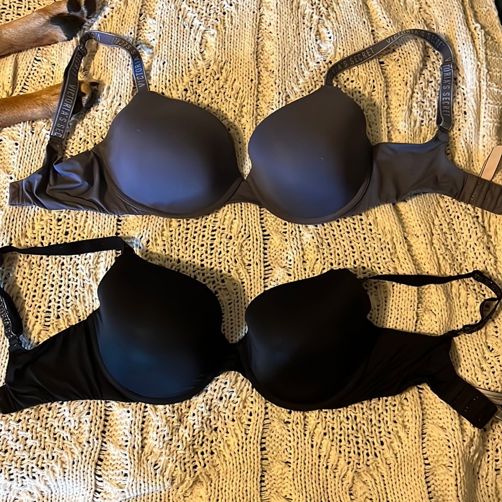 Bundle Victoria Secret bras size 32DD